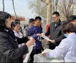 https://qungz.photo.store.qq.com/qun-qungz/V53iY2cA42DZ191F1AB33QAE4A2bGBb4/V5bCQAxMTUwNTM3MjDGolpg8kOzKQ!!/800?ek=1&kp=1&w5=1440&h5=1080&pt=7#sce=21-1-1&rf=groupPhoto