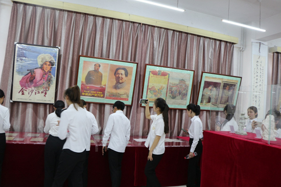 山东政法学院：听红色藏品故事学习党史